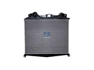 Охладитель наддувочного воздуха 665 x 892 x 64 mm_DT_3.16229